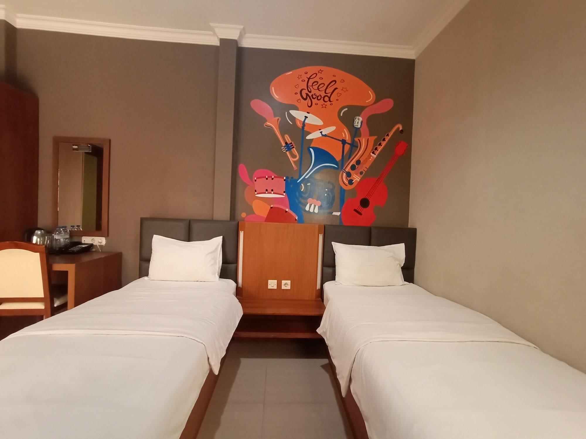Votel Viure Hotel Jogjakarta Maguwo Ngoại thất bức ảnh