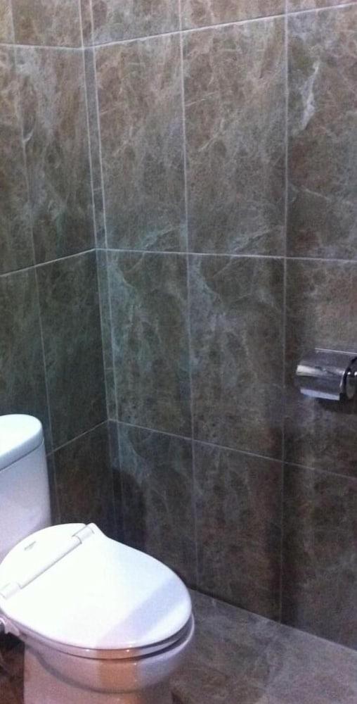 Votel Viure Hotel Jogjakarta Maguwo Ngoại thất bức ảnh