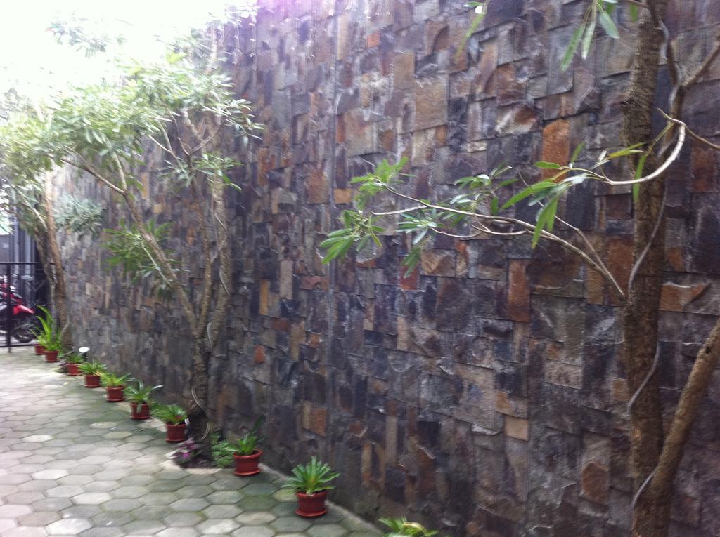 Votel Viure Hotel Jogjakarta Maguwo Ngoại thất bức ảnh